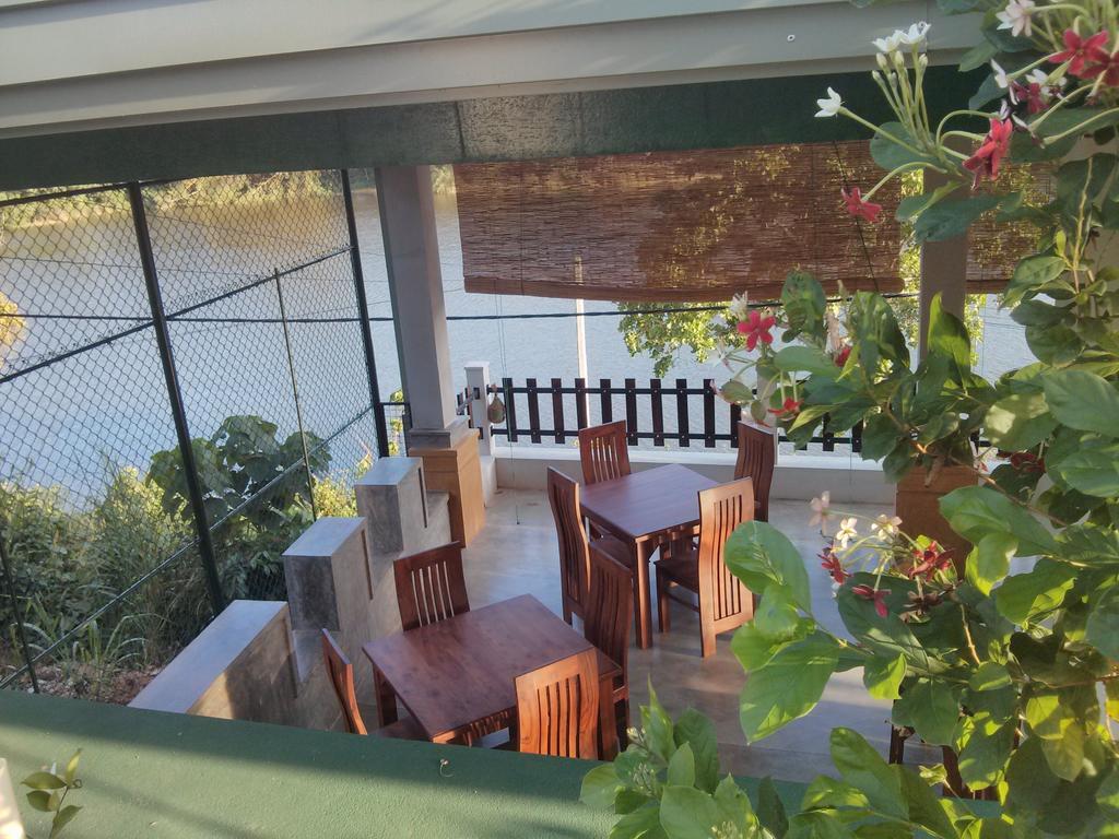 Lotus Villa Holiday Resort マータラ エクステリア 写真